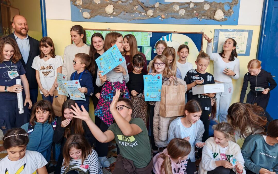 Zatvaranje Mjeseca hrvatske knjige 2025./2026. u OŠ Stoja Veliko finale natjecanja Čovječe, pročitaj si! okupilo 70 malih čitatelja